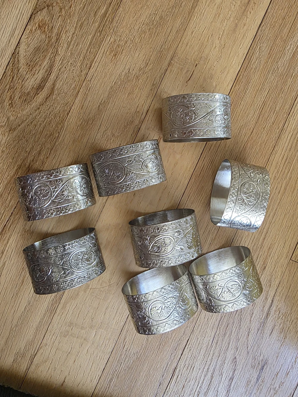Ornate Silver-Tone Filigree Napkin Ring